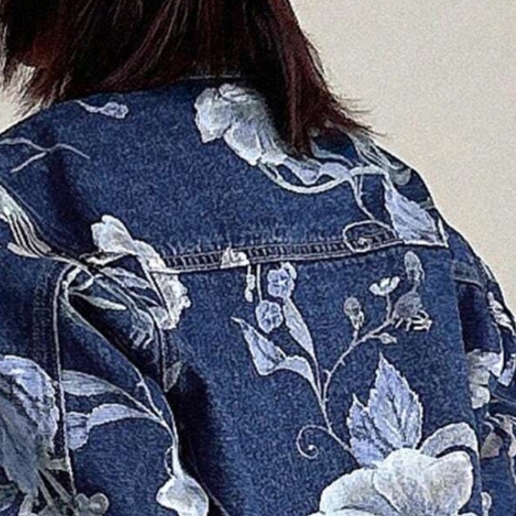 Floral Print Button Down Denim Jean Jacket Shacket - Picture 7 of 10